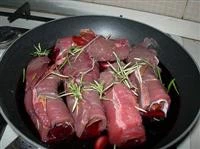 involtini di manzo al vino rosso immagine 2