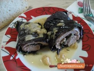 involtini di tacchino foglie di cavolini di bruxelles viola viola