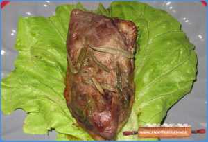 Petto di anatra marinato al vino rosso