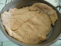 Disporre le cotolette alla moringa nella teglia