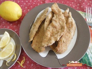 Petto di pollo impanato alla moringa