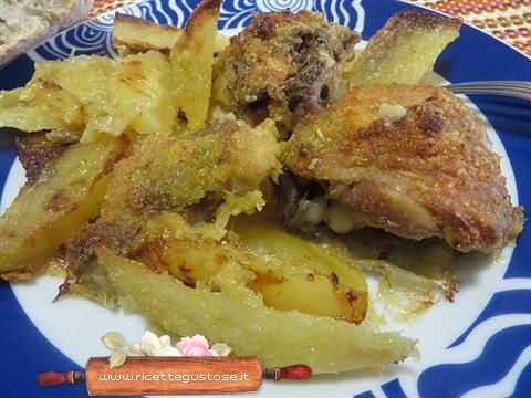 Pollo al forno marinato al limone