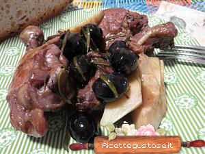 Pollo gustoso olive e carciofini