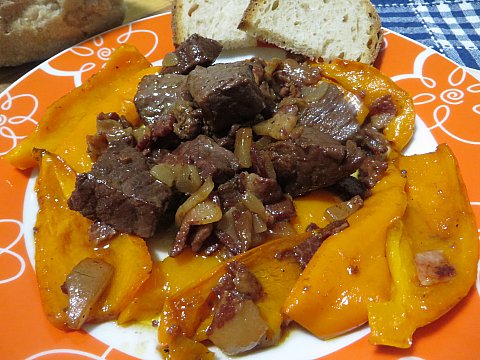 Spezzatino di manzo ai peperoni