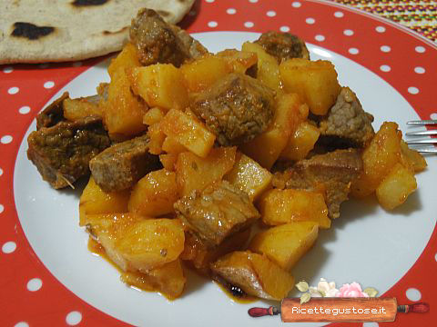 Spezzatino e patate al cartoccio