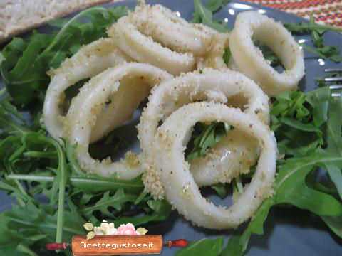 Anelli di calamari gratinati forno