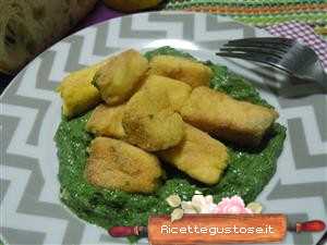Bocconcini di salmone alla crema di cicoria