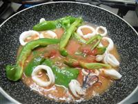 calamari e peperoni allo zafferano immagine 2