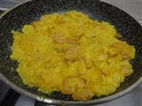 frittata patate e gamberetti 5