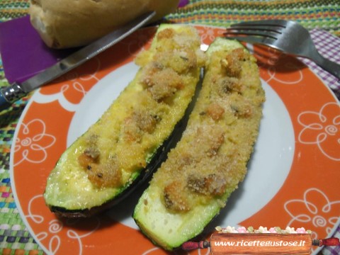 Zucchine ripiene alla trota salmonata
