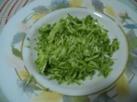 frittata arrotolata di zucchine aromatica immagine 1