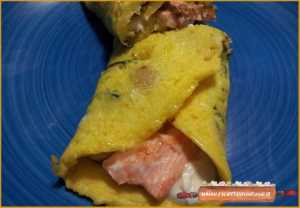 omelette zucchine salmone caprino 