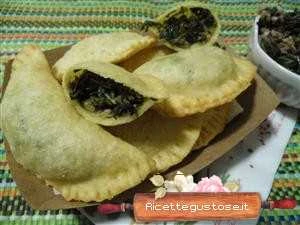 panzerotti di polenta broccoletti salsiccia ricetta