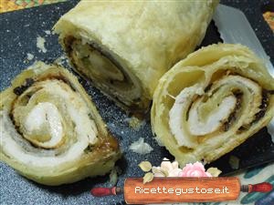 ricetta rotolo pasta sfoglia pollo zucchine grigliate