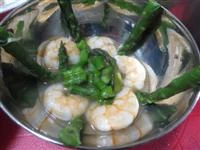 aspic mazzancolle e asparagi ricetta 4