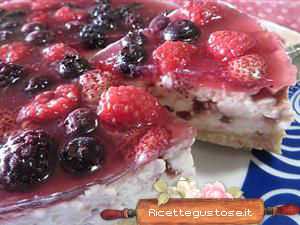 cheesecake frutti di bosco in gelatina