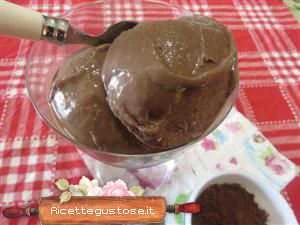 gelato al cioccolato ricetta