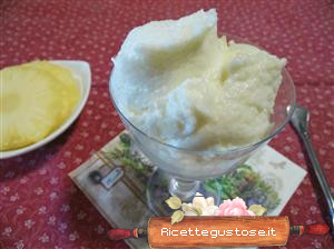 sorbetto all ananas 