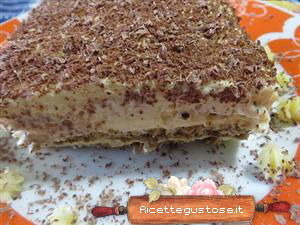 tiramisu alla crema chantilly