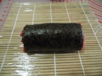 sushi uramaki riso rape rosse immagine 5